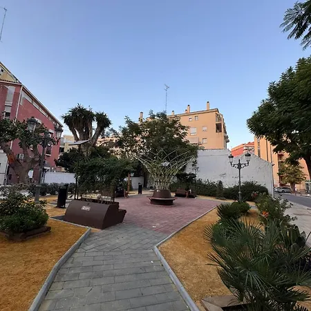 Loft Alpujarras - Centro, A 6 Minutos De La Playa Caminando * Торремолинос