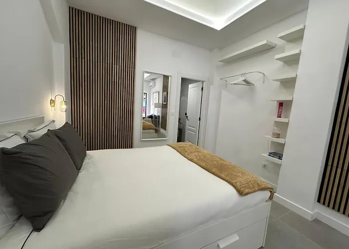 Loft Alpujarras - Centro, A 6 Minutos De La Playa Caminando *