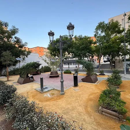 Loft Alpujarras - Centro, A 6 Minutos De La Playa Caminando * טורמולינוס